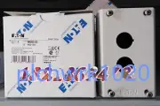 1 PCS NEW IN BOX EATON Button 2-bit empty box M22-I2