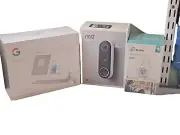 Smart Home Bundle Google Nest Hub + Nest Hello Wired + tp-link Smart Wi-Fi Plug