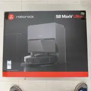BRAND NEW Roborock S8 MaxV Ultra Robot Vacuum & Mop w/FlexiArm Side Brush Black