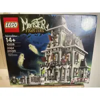 在飛比找蝦皮購物優惠-全新 Lego 樂高 10228 鬼屋 台南可面交