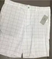 PGA TOUR Men's Stretch Space-Dyed Check 9" Golf Shorts, Bright White, 38