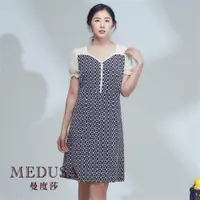 在飛比找ETMall東森購物網優惠-現貨【MEDUSA 曼度莎】珍珠釦藍色繡花洋裝（M-XL）｜