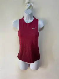 在飛比找Yahoo!奇摩拍賣優惠-「 二手衣 」 Nike 女版運動背心 XS號（紅）65