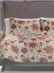 Croft and Barrow King Quilt - Sarah Uzbek Spice