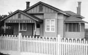 Mildura Victoria 1915 A weatherboard callifornian bungalow Australia OLD PHOTO