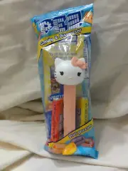 Pez HELLO KITTY ~ Eyelashes ~ 7.5 HUNGARY