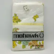 Vtg Mohawk Set of 2 Standard Muslin Pillowcases Newcastle Yellow Floral NOS