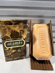 New & Sealed Vintage ARAMIS Bath Soap 5oz 1 Cake Soap With BOX