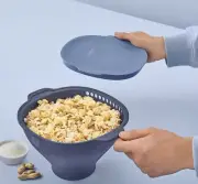 Tupperware WOW Pop Microwave Popcorn Maker Popcorn Bowl Movie Dishwasher Safe