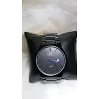 在飛比找蝦皮購物優惠-Daniel Wang 黑鋼帶腕錶 中性錶 石英錶 防水日本