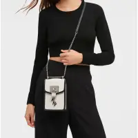在飛比找蝦皮購物優惠-DKNY 手機斜背包 真皮-全新品
