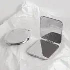 High Definition Compact Pocket Mirror Hand-held Handheld Makeup Mirror Women