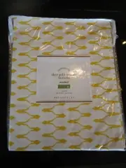 2 Pottery Barn Skye standard pillowcase pineapple New w tag