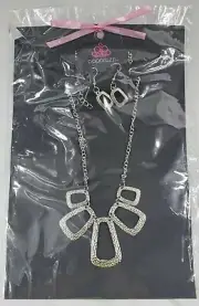 Paparazzi Jewelry Silver Block Necklace & Earrings Set