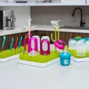 Boon Green Grass Countertop Drying Rack for Baby Bottle Feeding Holder Dryer NEW