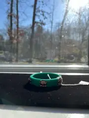 Metropolitan Museum Of Art Lucite Bangle With Lotus. Vintage 2000s