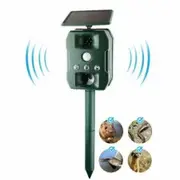 Ultrasonic Animal Repeller Outdoor Cat Repellent Solar Powered Dog Deterrent for Garden Yard Field Farm