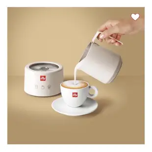 illy 電動奶泡機