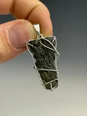 6.24gr MOLDAVITE handmade natural silver.925 pendant #JM107