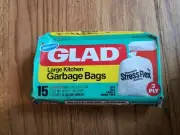 Vintage NOS Glad Large Kitchen Trash Bags Garbage 13 Gallon 15 Bags Stress Flex