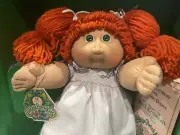 ORIGINAL Vintage Cabbage Patch Kids Doll in Original Box “AVIVA HEDY”