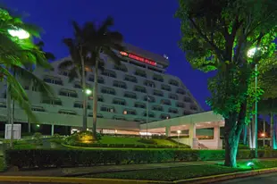 馬納瓜皇冠假日飯店