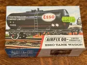 VINTAGE SEALED AIRFIX HARROW ESSO TANK WAGON, 00 SCALE NOS