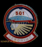 501st AIRBONE PARACHUTE INFANTRY REGIMENT LAPEL HAT PIN UP US ARMY VETERAN WOW