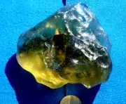 Libyan Desert Glass Meteorite Tektite impact specimen( 2055 crt) Super Gem AAAA+