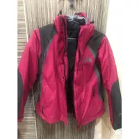 在飛比找蝦皮購物優惠-The North Face gore-tex正品 女三合一