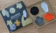 NEW Williams-Sonoma Halloween Cookie Cake Pie Stamps Punches Cutters Set/4