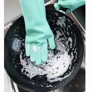 洗碗手套 2色 魔術洗碗矽膠手套 萬用矽膠清潔手套 韓國洗碗手套刷 食用級矽膠刷洗碗刷 清潔洗澡 洗車洗寵物 台灣現貨