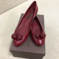 在飛比找蝦皮購物優惠-【Louis Vuitton】Betty flat ball