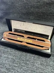 Suzuki MR-550H-G Koa Pure Harp 10-Hole Diatonic Harmonica. Key of G