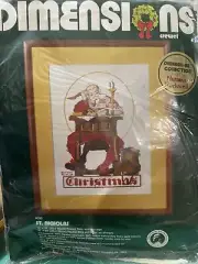 St. Nicholas 1982 Dimensions Crewel Embroidery Kit. Norman Rockwell Santa. NEW.