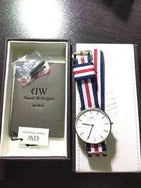 在飛比找Yahoo!奇摩拍賣優惠-DW Daniel Wellington  CLASSIC 