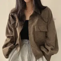 在飛比找momo購物網優惠-【D.studio】韓版高級感燈芯絨設計感小眾針織外套(上衣