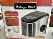 Magic Chef MCIM22ST 27-Pound-Capacity Portable Ice Maker (Stainless w/Black Top)