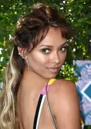 BEAUTIFUL KAT GRAHAM THE VAMPIRE DIARIES 8X10 PHOTO