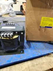 Square D CONTROL Transformer 9070T2000D20 1KVA 208/230/460 115