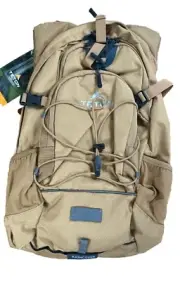 Teton Sports Oasis 22L Hydration Pack 3-Liter Water Bladder