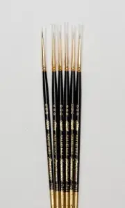 Red Sable Artist Brush 3/0 List $11. NOW $2.99 each SAVE 70%( In sets of 6)
