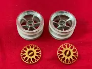 2 TEAM ASSOCIATED RC10DS FRONT WHEELS + GOLD CAPS RC10 DS AE RIMS