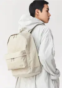 在飛比找Yahoo!奇摩拍賣優惠-全新 BAO BAO ISSEY MIYAKE DAYPAC