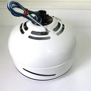 【特力屋】AC吊扇52吋 白色 附2燈及遙控器(附2燈及遙控)
