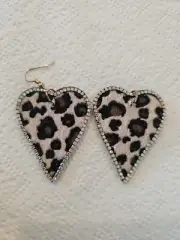 Faux Leopard Rhinestone Heart Pendant Charm Pair Keychain Necklace Earring Craft