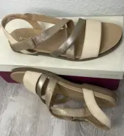 NiB Naturalizer Kandy Beige Open Tor Strappy Flat Ankle Sandals 7.5