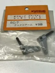 NOS Vintage Cox Kyosho RC 1/10 Assault Scorpion Tomahawk Steering Knuckle SC-7