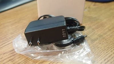 NEW Original DVE DSA-009-06A 6V 1.5A 1500mA Power Supply AC DC Adapter Charger