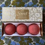 Vintage AVON Sonnet Soap 3 Coral Ridged Round Perfumed 3 Oz Soaps Original Box